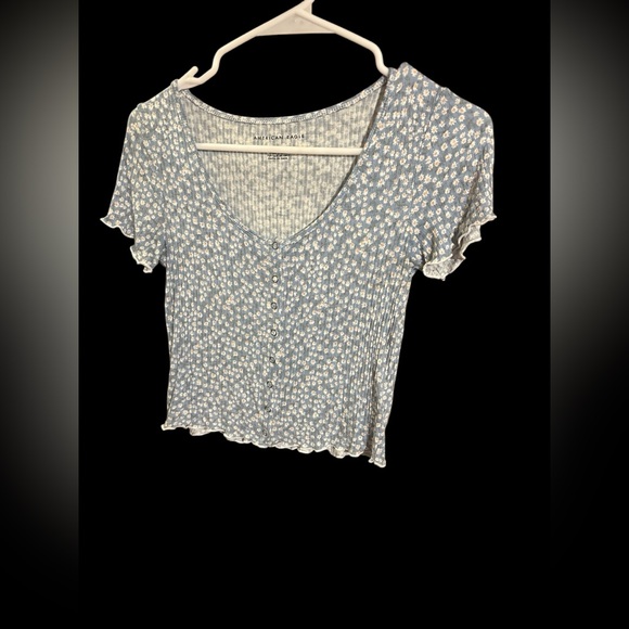 AMERICAN EAGLE NWOT FLORAL SNAP FRONT BABY TEE SIZE SMALL - Picture 6 of 7